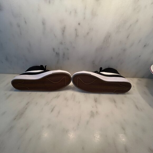 NIB Nike Blazer Mid '77 Black High Tops Big Kids' Shoes 6Y - Picture 6 of 6